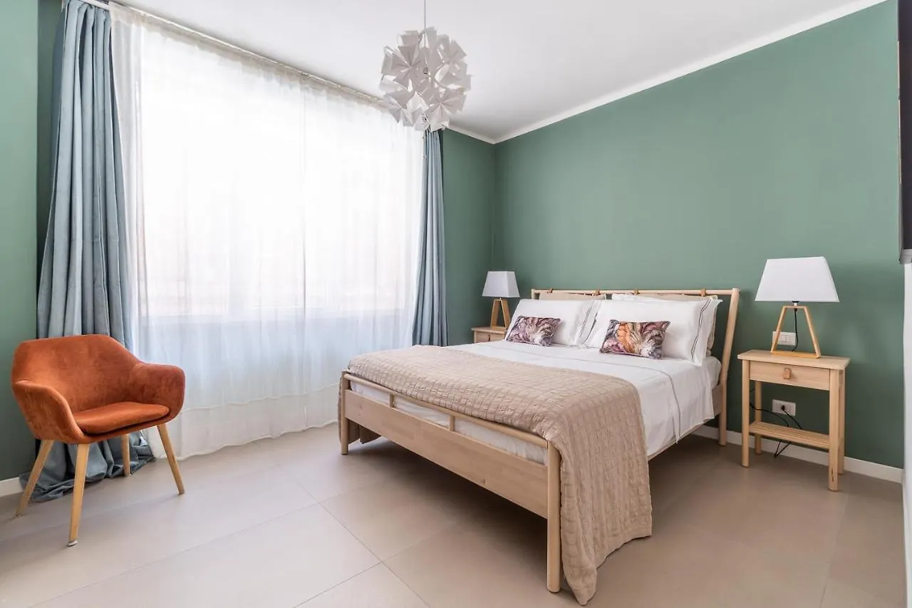 Marchese 25 Apartments Μπάρι 0*,  Ιταλία