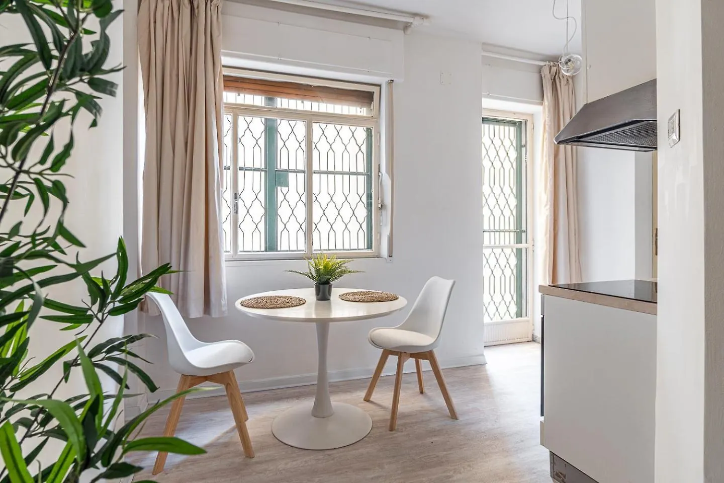 Marchese 25 Apartments Μπάρι 0*,
